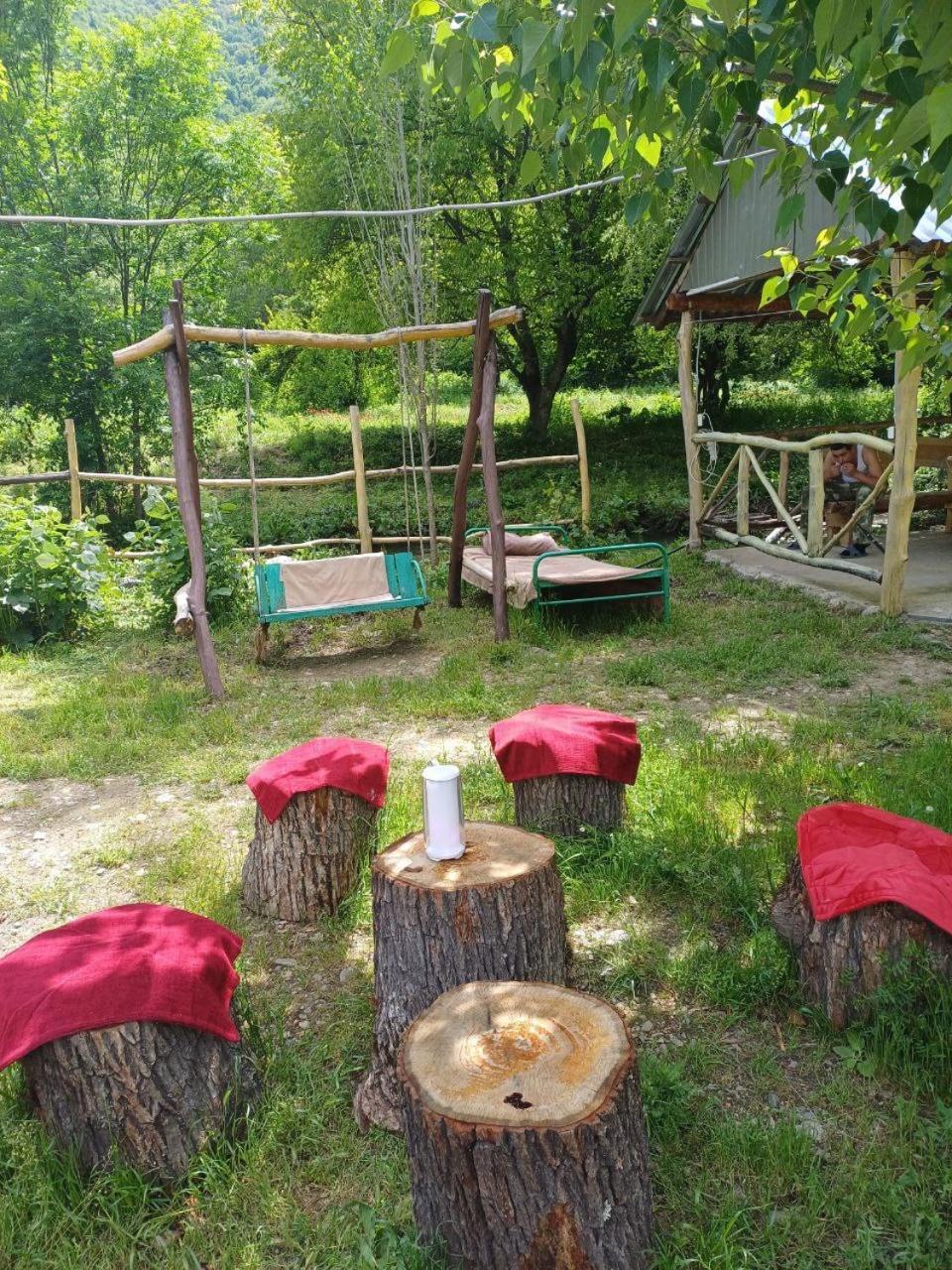 Basuta Guesthouse Капан Экстерьер фото